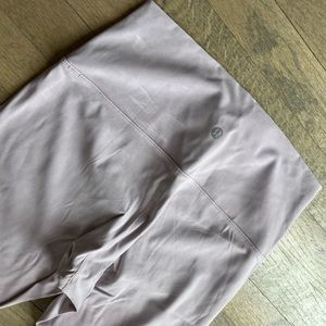 Light pink lululemon leggings